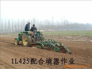 【大量供應優(yōu)質土豆種植機、薯類收獲機、犁、秸稈還田機等產品(圖)】價格,廠家,圖片,其他耕地整地機械,德州寶豐農機制造-